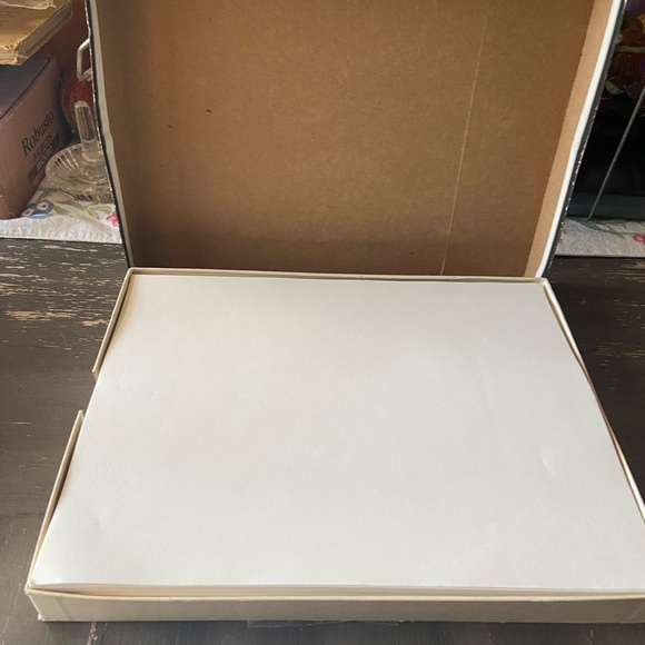 Gold Fibre paper with a purpose Resume kit cream watermarked paper and envelopes - Picture 7 of 9